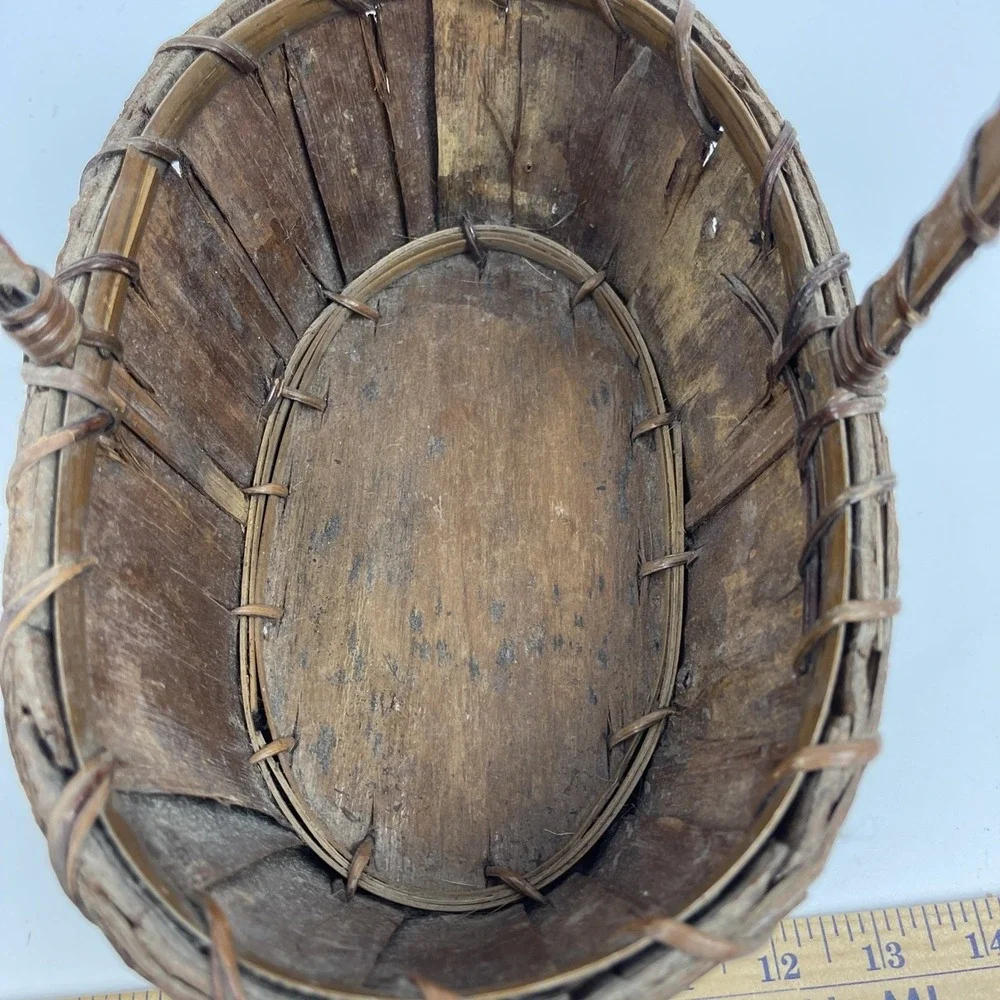 Rustic Natural Tree Bark Gathering Basket with‎ Handle Oval Primitive Wood Decor
